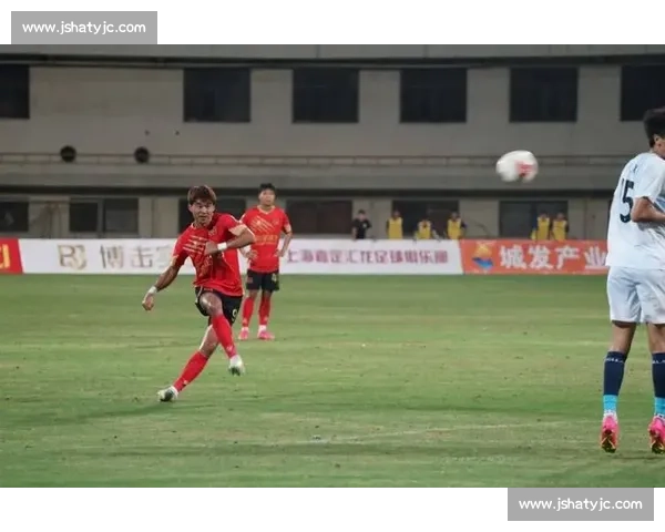 浙江队影院观赛收官：鲍盛鑫与球迷的 “家人时刻”